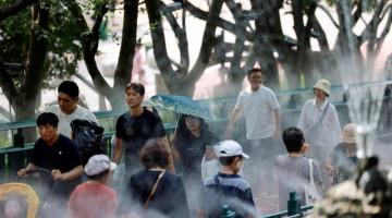 South Korea's Lee orders full government response as record heat wave claims 21 lives