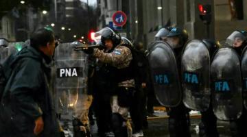 Protesters march in Buenos Aires against Argentina's private property bill