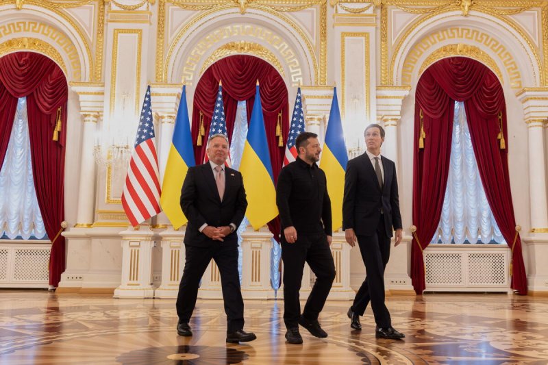 2026/09/1788853469.webp + Trampın sülh planı: Moskva və Kiyev kompromisə gedəcəkmi? News about - Trampın sülh planı: Moskva və Kiyev kompromisə gedəcəkmi?
