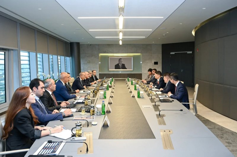 Azerbaijan, Huawei seek to expand technological cooperation