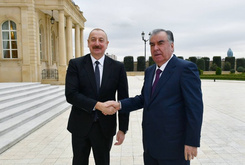   President lham Aliyev hails Azerbaijan-Tajikistan friendship and brotherhood  