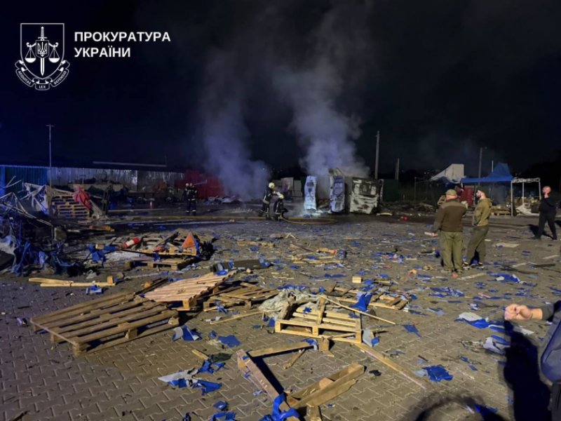   Kiyevdə azərbaycanlıların da çalışdığı bazara zərbə endirilib, ölənlər var  