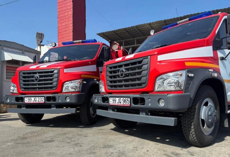 SOCAR və FHN-in əməkdaşlığı çərçivəsində yeni alınan yanğınsöndürən avtomobillər istifadəyə verilib