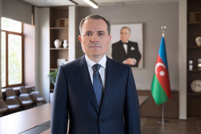 Azerbaijani FM heads to US for working visit