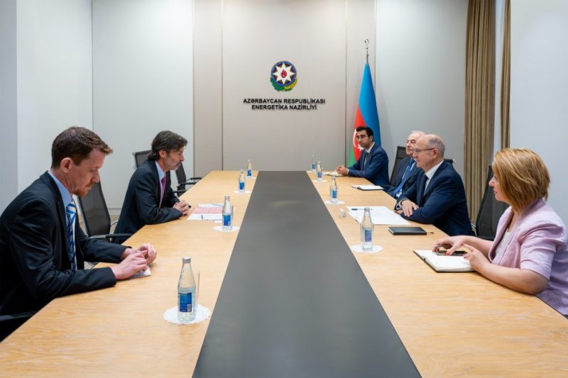 Azerbaijan, IEC explore cooperation on standardization in energy sector