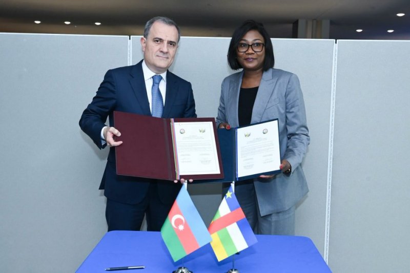Azerbaijan, CAR ink joint communiqué on establishment of diplomatic relations