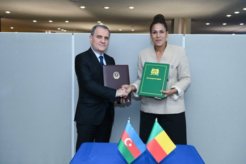 Azerbaijan, Benin sign visa exemption agreement