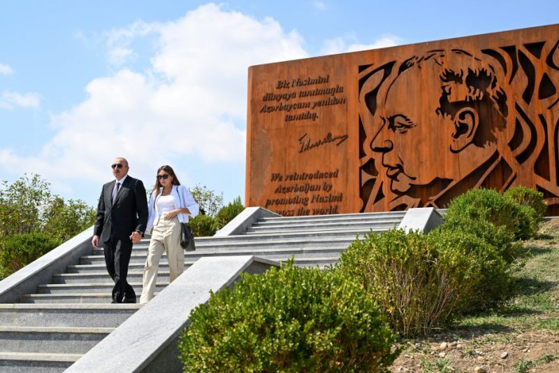 2026/09/3-1789651502.jpg + Prezident İlham Əliyev Şamaxıda “Nəsimi Bağları” kompleksi ilə tanış olub News about - Prezident İlham Əliyev Şamaxıda “Nəsimi Bağları” kompleksi ilə tanış olub