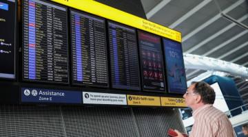 Britaniya hava limanlarında texniki nasazlıq yaranıb