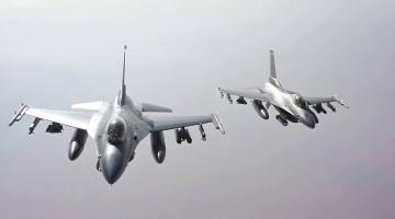 ABŞ Yaxın Şərqə 12 ədəd F-16 qırıcılarından ibarət eskadrilya göndərib