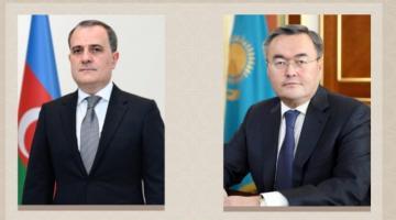 Azərbaycan-Qazaxıstan strateji münasibətlərinin inkişafı müzakirə olunub